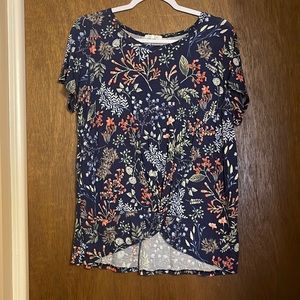Ava James knot front floral top sz L
